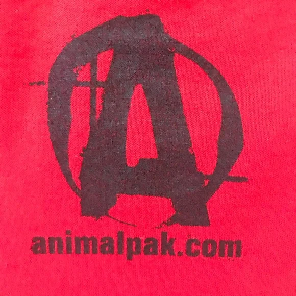 Animal Pak “M-Stak” Iconic Red T-Shirt. Great condition! Size large. - Picture 6 of 8